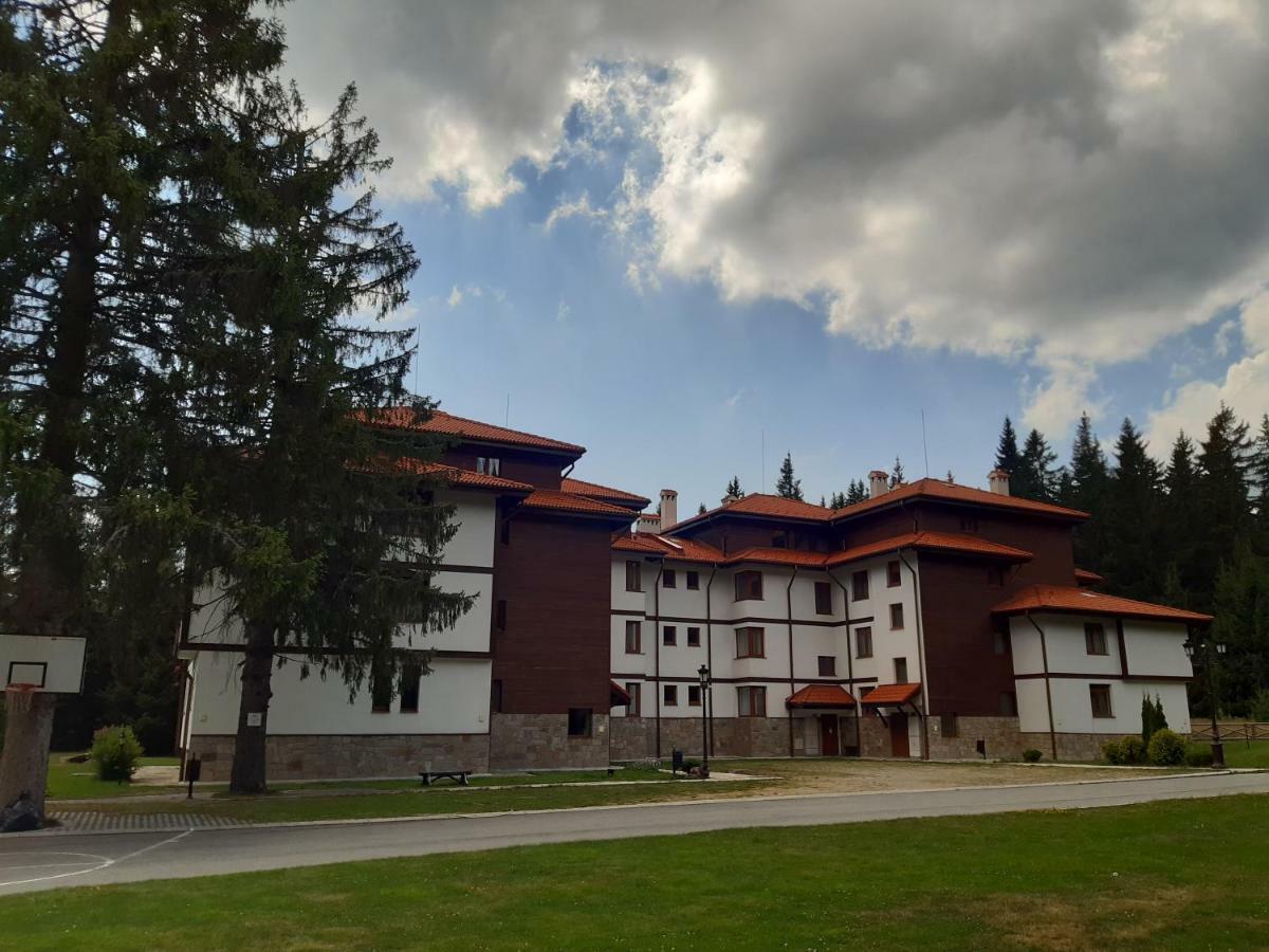 Relax Aпартаменти, Смолянски Езера, Вила Венера, К-С Маунтин Лейк المظهر الخارجي الصورة